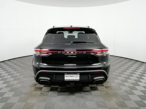 Used 2026 Porsche Macan AWD/4WD image 31
