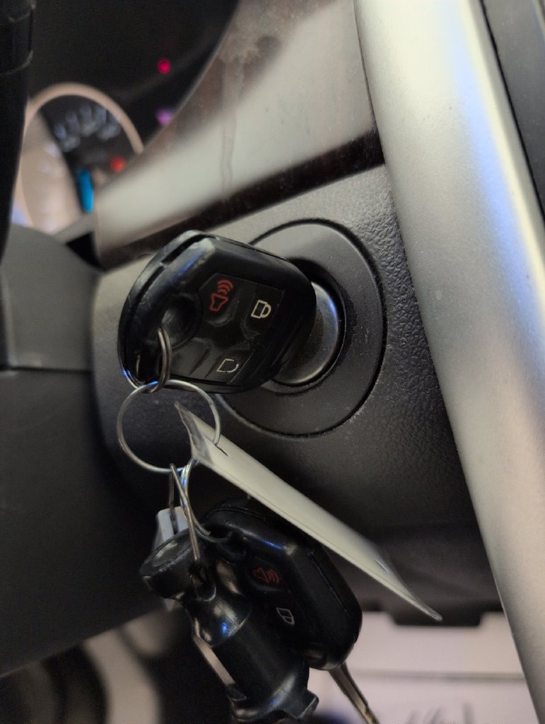 Used 2013 Ford Edge Limited w/ Vision Pkg AWD/4WD image 38
