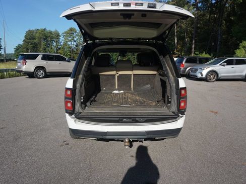 Used 2019 Land Rover Range Rover Supercharged AWD/4WD image 16