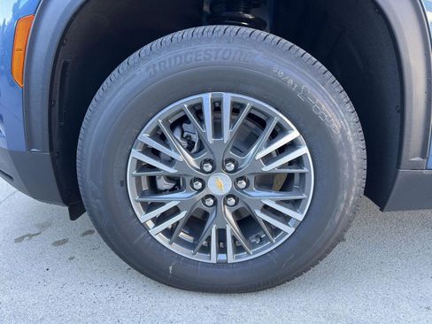 New 2026 Chevrolet Traverse LT image 30