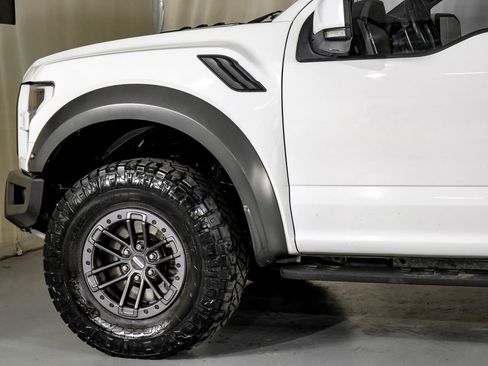 Used 2020 Ford F150 Raptor w/ Equipment Group 802A Luxury image 11