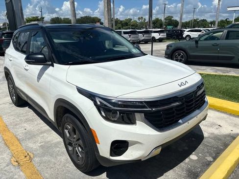 Certified 2024 Kia Seltos S AWD/4WD image 3