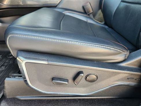 Used 2022 Ford F150 Lariat image 28