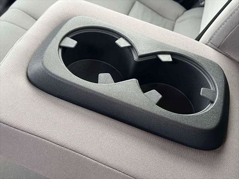 Used 2022 Nissan Frontier SV w/ Technology Package image 15