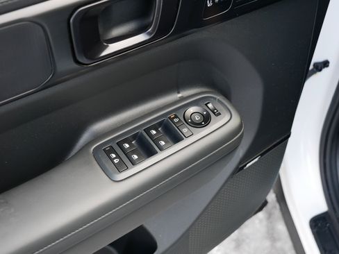 Used 2024 Hyundai Santa Fe Calligraphy image 19