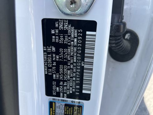 Used 2023 Kia Telluride S FWD image 37