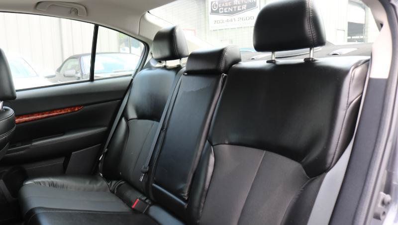 Used 2010 Subaru Legacy 3.6R Limited AWD/4WD image 14