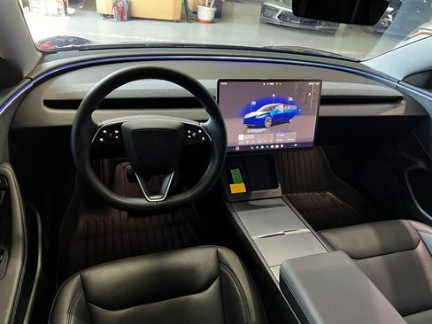 Used 2025 Tesla Model 3 Long Range AWD/4WD image 34