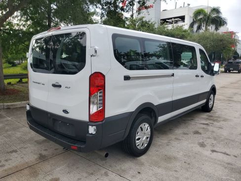 Used 2023 Ford Transit 350 XLT RWD image 6