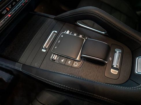 New 2025 Mercedes-Benz GLE 580 GLE 580 image 17