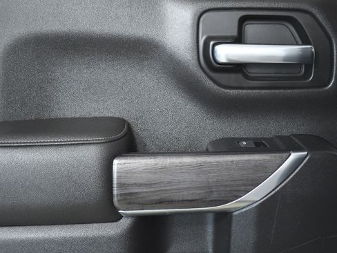 Used 2019 Chevrolet Silverado 1500 LTZ w/ LTZ Plus Package image 22