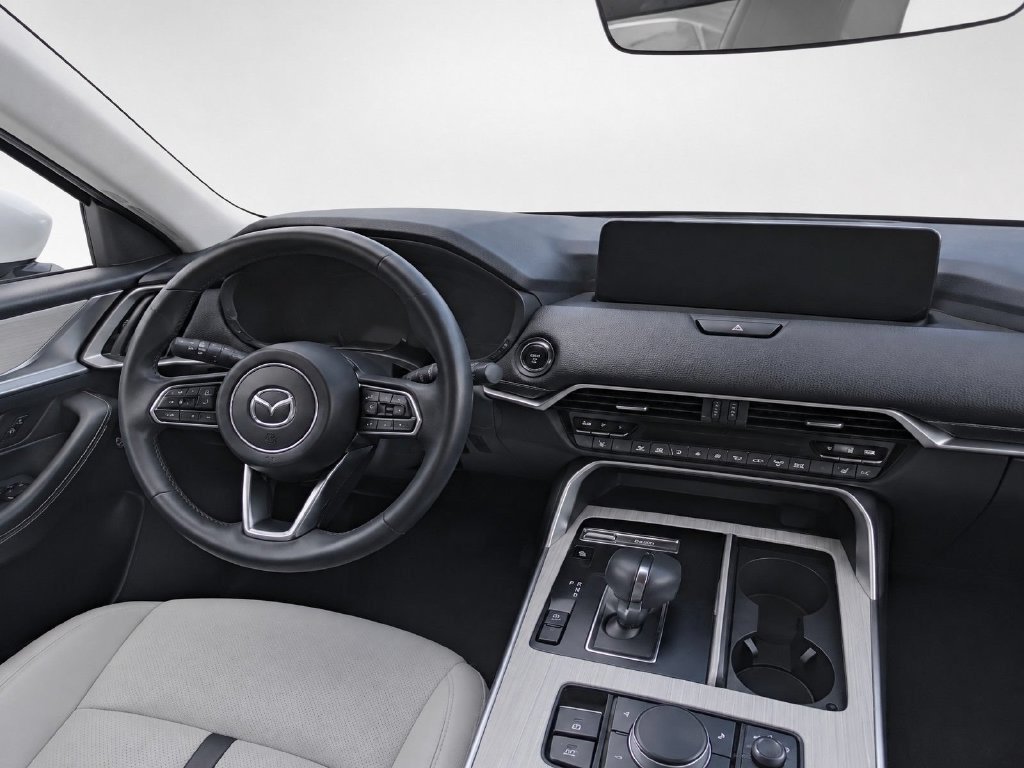 Used 2024 MAZDA CX-90 Plug-In Hybrid w/ Preferred AWD/4WD image 29