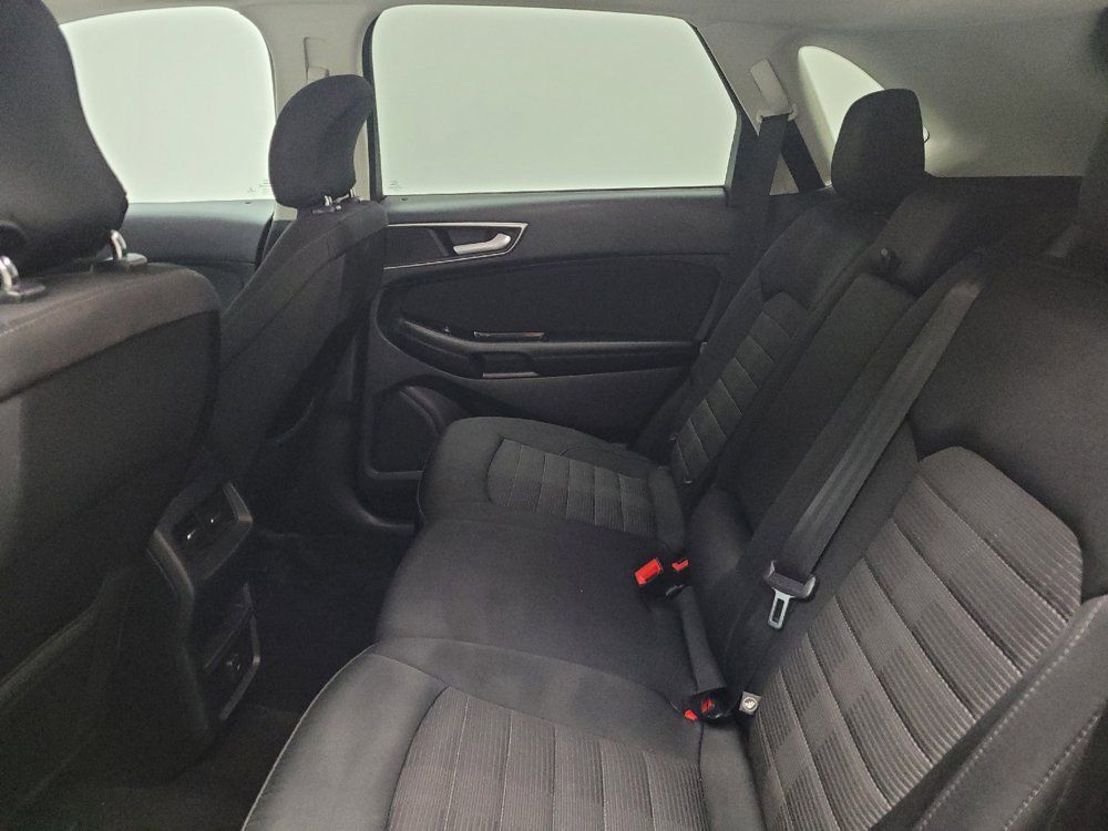 Used 2016 Ford Edge SEL AWD/4WD image 18