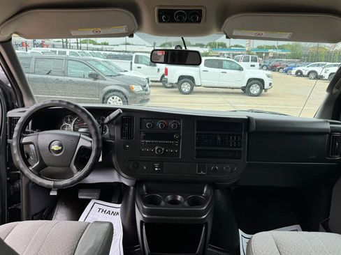 Used 2015 Chevrolet Express 2500 LS image 38