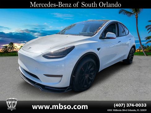 Used 2023 Tesla Model Y Long Range image 30
