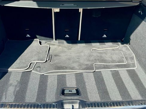 Certified 2022 Mercedes-Benz GLC 300 4MATIC image 40