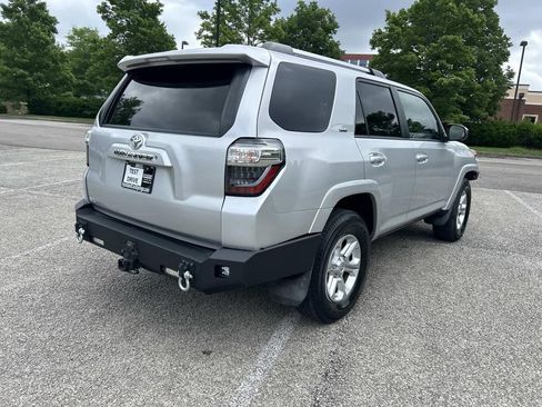 Used 2021 Toyota 4Runner SR5 RWD image 7