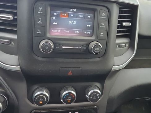 Used 2019 RAM 2500 Big Horn image 16