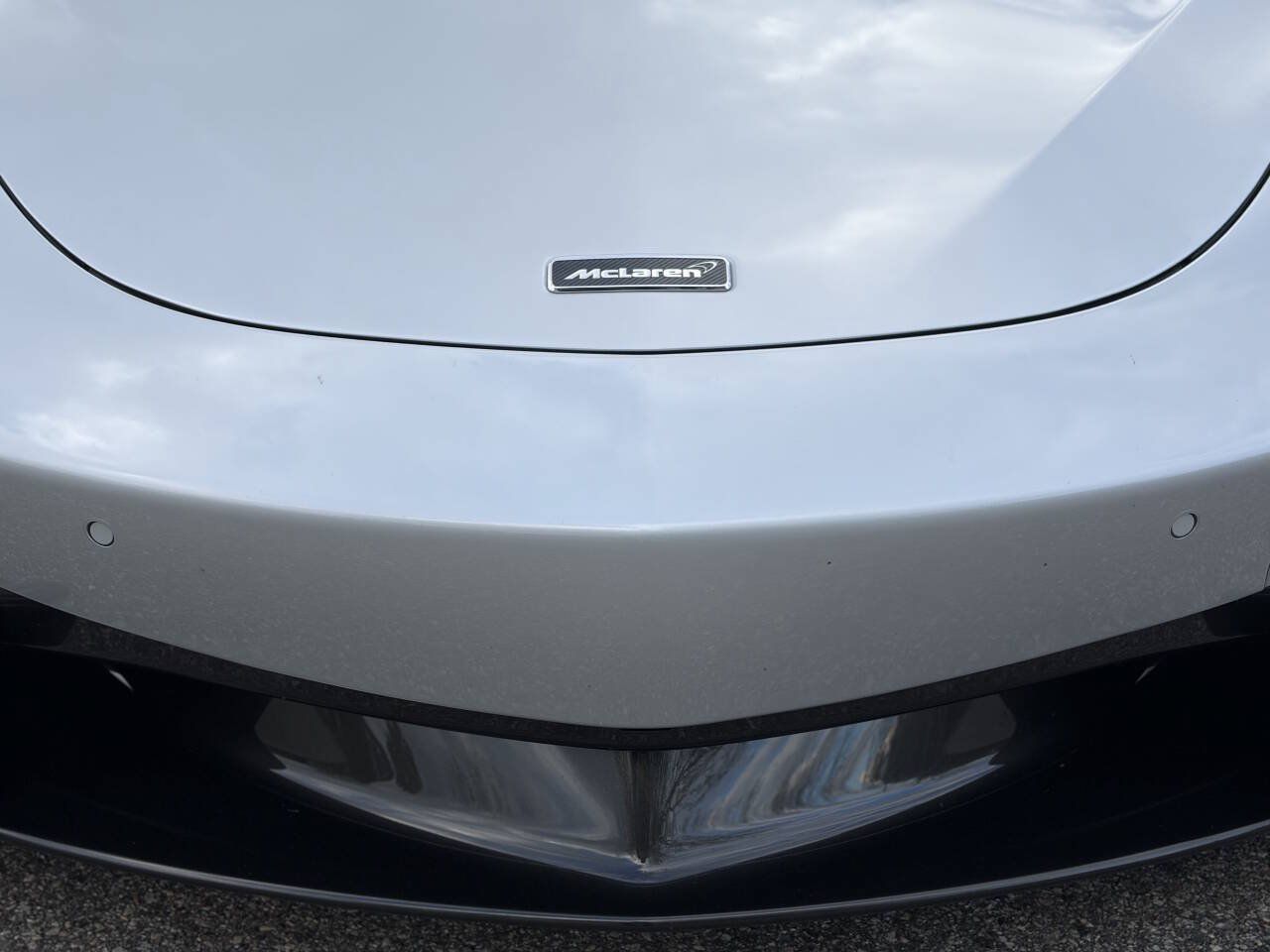 Used 2017 McLaren 570S RWD image 21