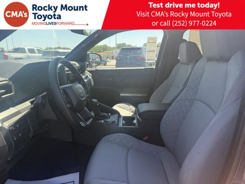 New 2026 Toyota Tacoma SR5 AWD/4WD image 12