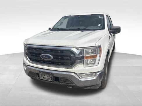 Used 2022 Ford F150 XLT w/ Equipment Group 301A Mid AWD/4WD image 3