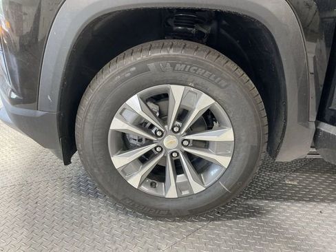 New 2026 Chevrolet Equinox LT AWD/4WD image 10