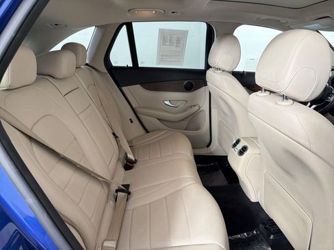 Used 2022 Mercedes-Benz GLC 300 image 30