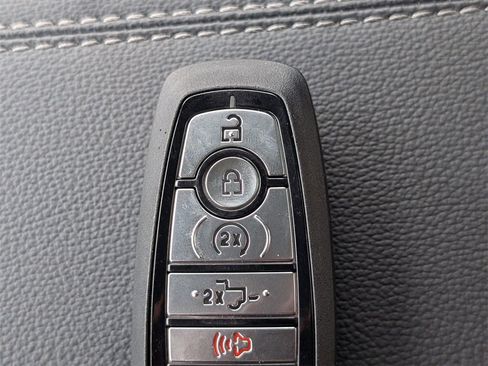 New 2026 Ford F250 Lariat image 33