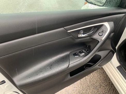 Used 2018 Nissan Altima 2.5 SR w/ SR Special Edition FWD image 22