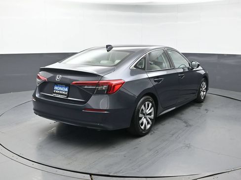 Used 2023 Honda Civic LX image 6