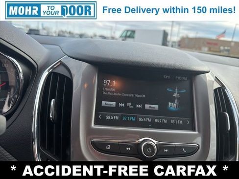 Used 2017 Chevrolet Cruze LT w/ Convenience Package image 19