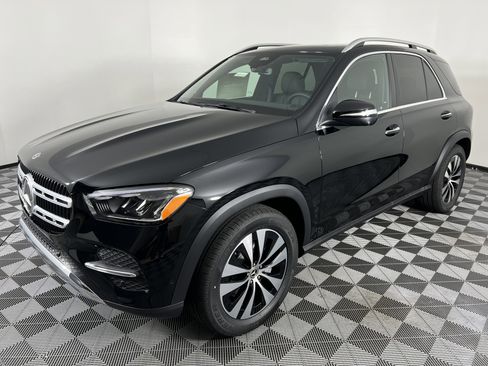 Used 2025 Mercedes-Benz GLE 350 4MATIC image 8