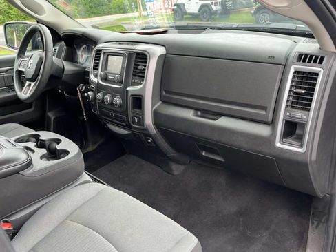 Used 2023 RAM 1500 Classic SLT AWD/4WD image 23