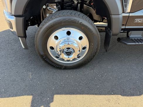 New 2026 Ford F550 4x4 Crew Cab image 27