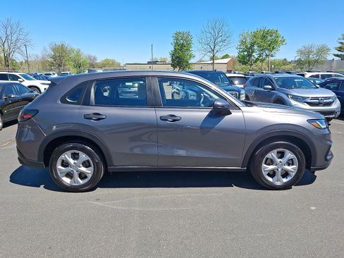 Used 2025 Honda HR-V LX image 7