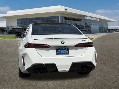 New 2026 BMW M5 w/ Executive Package image 9