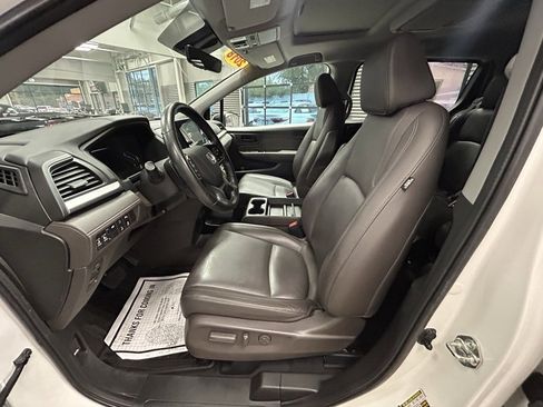 Used 2018 Honda Odyssey Touring image 55