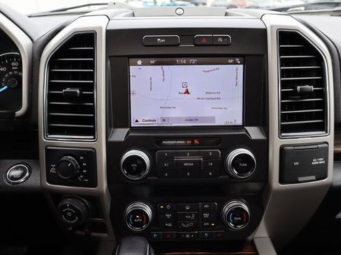 Used 2019 Ford F150 Lariat w/ Equipment Group 502A Luxury image 7