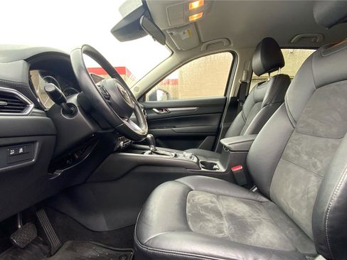 Used 2020 MAZDA CX-5 Touring image 10