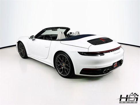 Used 2020 Porsche 911 Carrera 4S image 25