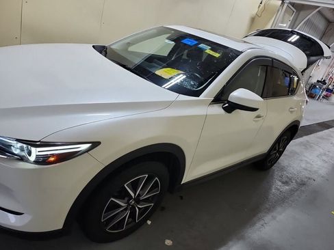 Used 2018 MAZDA CX-5 Grand Touring image 2