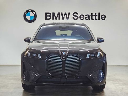 New 2026 BMW iX xDrive45 image 6