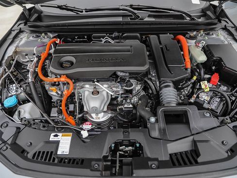 Used 2025 Honda Accord Sport image 26