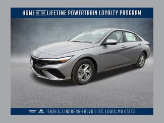 Used 2026 Hyundai Elantra SE w/ Cargo Package video 1