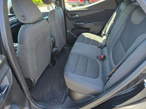 Used 2023 Chevrolet Bolt EUV LT w/ Comfort Package FWD image 19