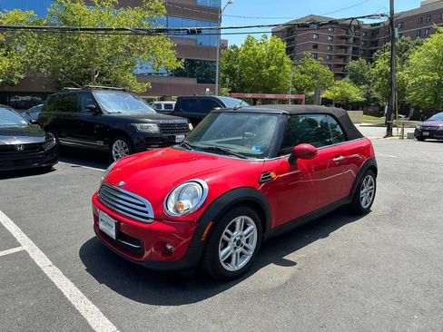 Used 2011 MINI Cooper Convertible FWD image 20