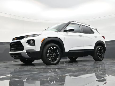 Used 2023 Chevrolet TrailBlazer LT w/ Convenience Package image 20