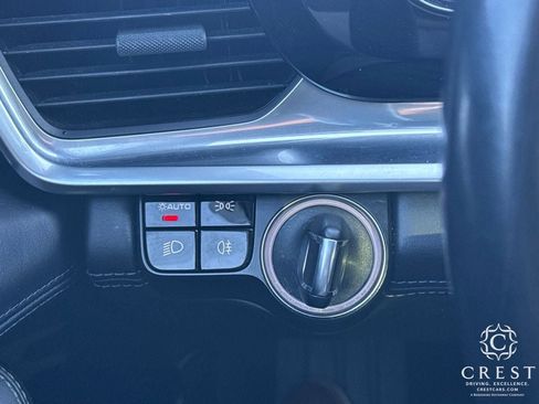 Used 2017 Porsche Panamera 4S image 25