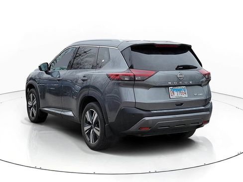Used 2023 Nissan Rogue SL w/ SL Premium Package AWD/4WD image 3
