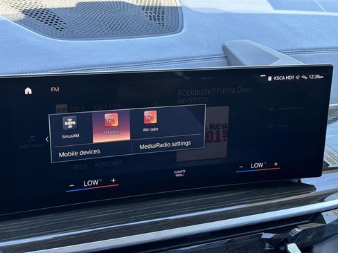 Used 2023 BMW X7 xDrive40i image 17